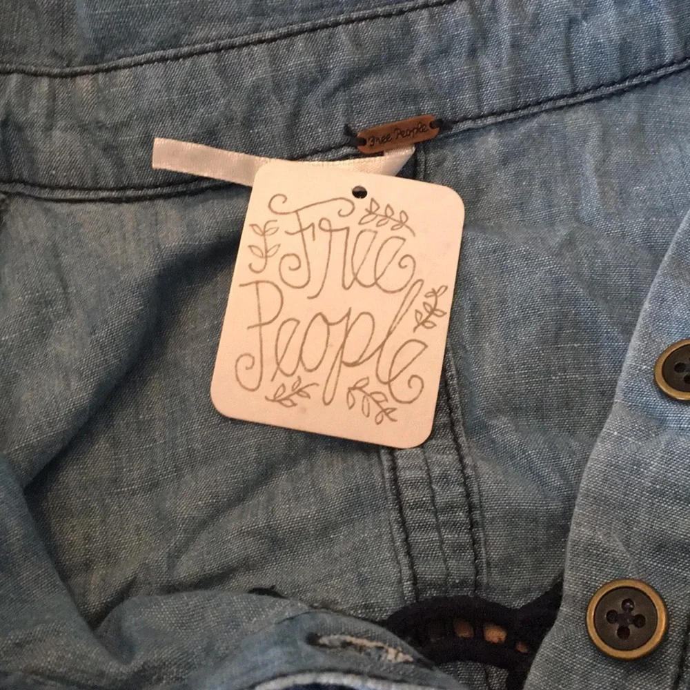 Free people‎ cropped denim shirt